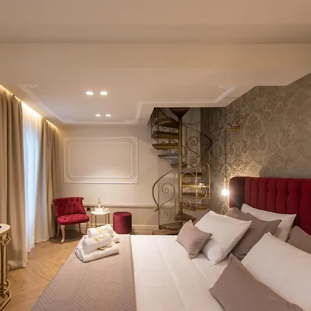 Capolavoro Hotel *